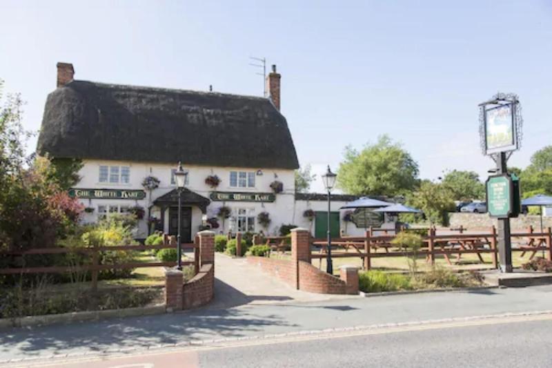 The White Hart, Wroughton Bed and Breakfast Swindon Buitenkant foto